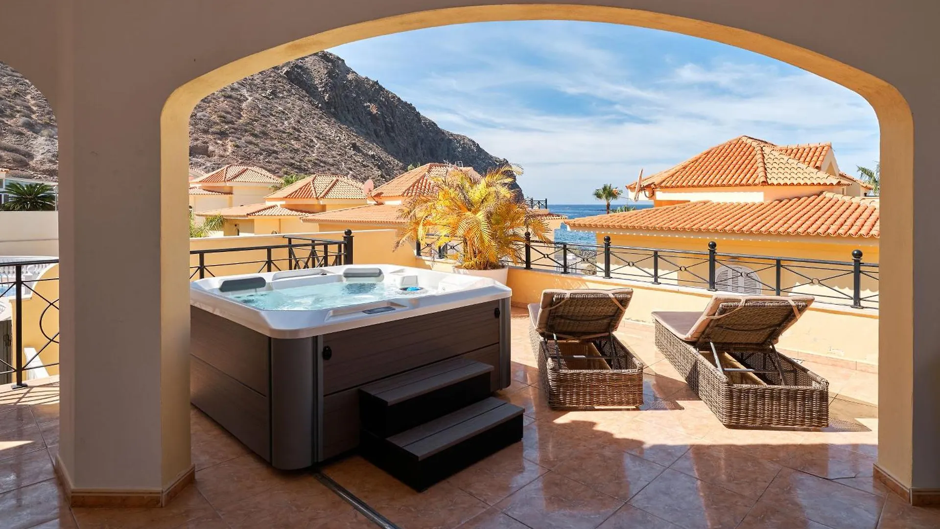 Ocean View Luxury Villa Los Cristianos